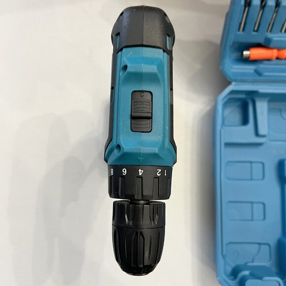 New Rechargeable Cordless Drill w/2 Lithium Batteries, Quick Charger & Tool kit! - Picture 7 of 16